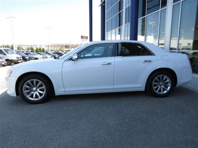2011 Chrysler 300C  Base