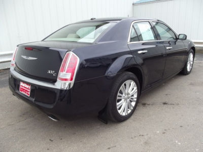 2011 Chrysler 300C