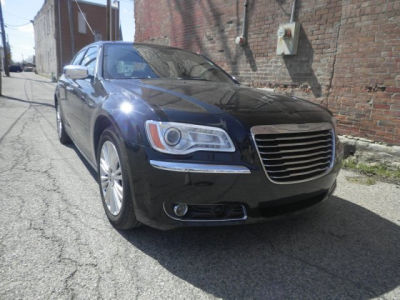 2011 Chrysler 300C  Base