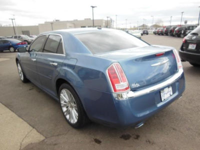 2011 Chrysler 300C