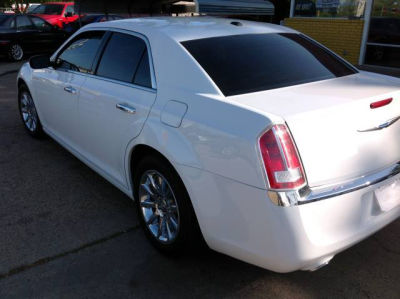 2012 Chrysler 300C  Base