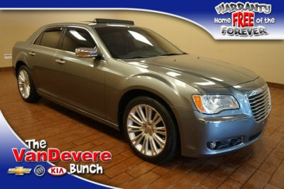 2011 Chrysler 300C