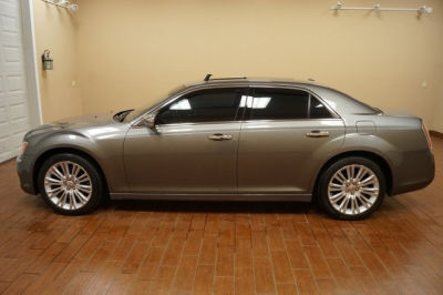 2011 Chrysler 300C
