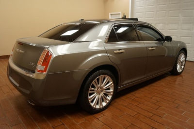 2011 Chrysler 300C