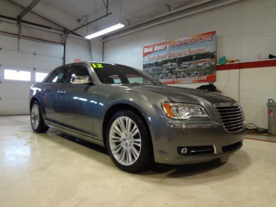 2012 Chrysler 300C Base