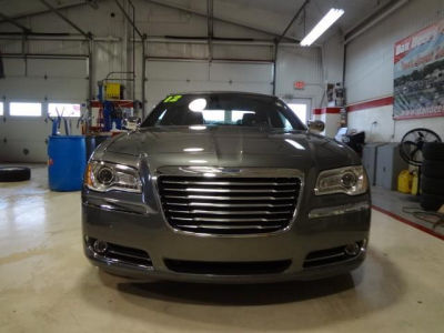 2012 Chrysler 300C  Base