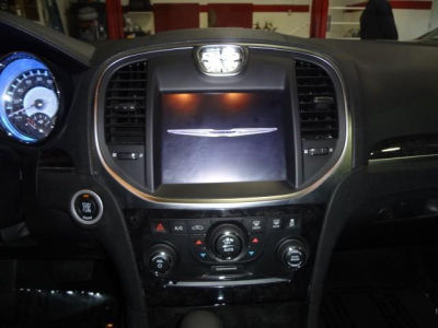 2012 Chrysler 300C  Base