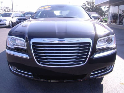 2012 Chrysler 300C  Base