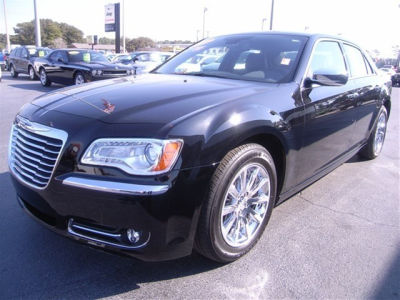 2012 Chrysler 300C  Base