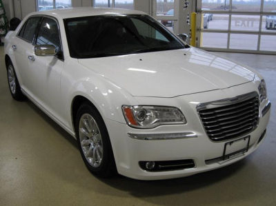 2012 Chrysler 300C Base