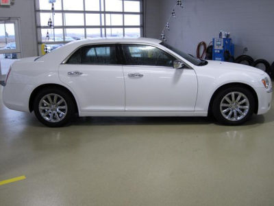 2012 Chrysler 300C  Base