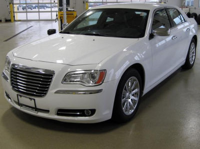 2012 Chrysler 300C  Base