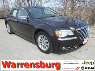 2012 Chrysler 300C Base