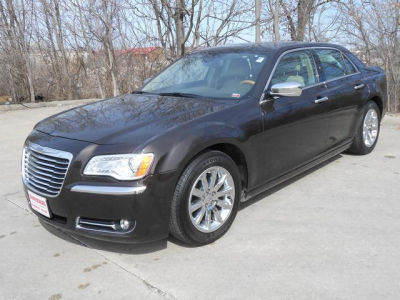2012 Chrysler 300C  Base