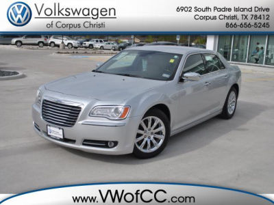 2012 Chrysler 300C Base