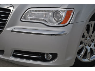 2012 Chrysler 300C  Base