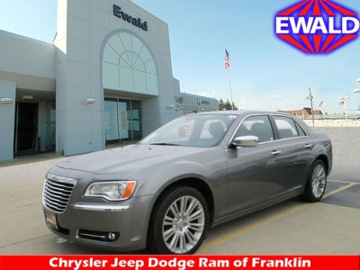 2011 Chrysler 300C Base