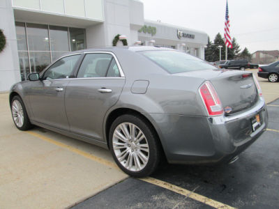 2011 Chrysler 300C  Base
