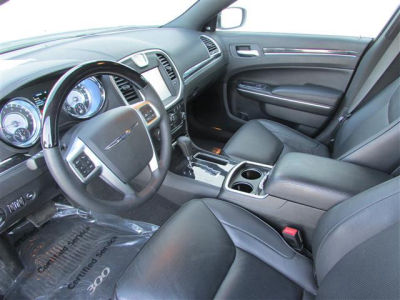 2012 Chrysler 300C  Base