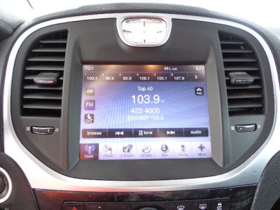 2011 Chrysler 300C