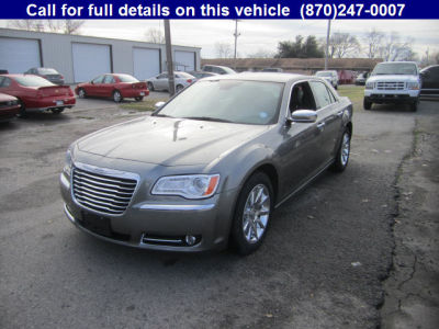 2012 Chrysler 300C  Base
