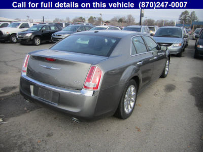 2012 Chrysler 300C  Base