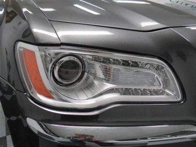 2013 Chrysler 300C  Base