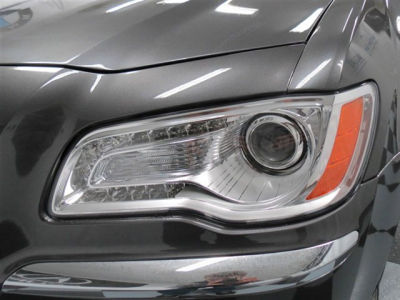 2013 Chrysler 300C  Base