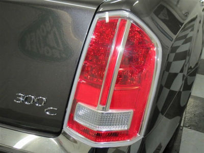 2013 Chrysler 300C  Base