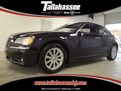 2012 Chrysler 300C Base