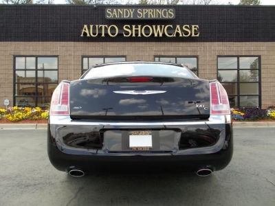 2011 Chrysler 300C  Base