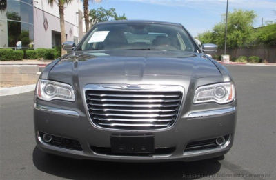 2011 Chrysler 300C  Base