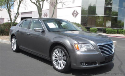 2011 Chrysler 300C  Base