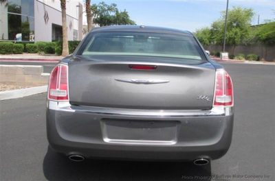 2011 Chrysler 300C  Base
