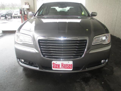 2011 Chrysler 300C  Base