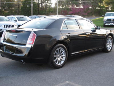 2012 Chrysler 300C  Base
