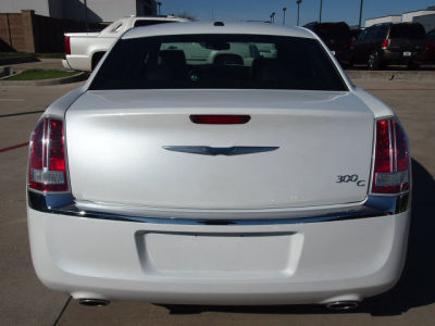 2012 Chrysler 300C  Base