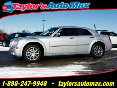 2010 Chrysler 300C Base