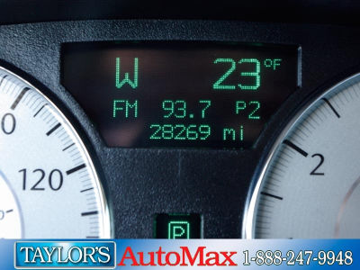 2010 Chrysler 300C  Base