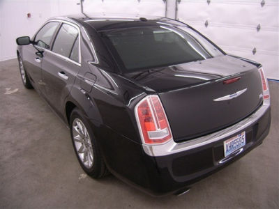 2012 Chrysler 300C  Base