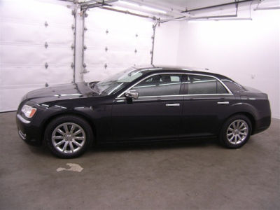 2012 Chrysler 300C  Base