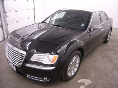 2012 Chrysler 300C  Base