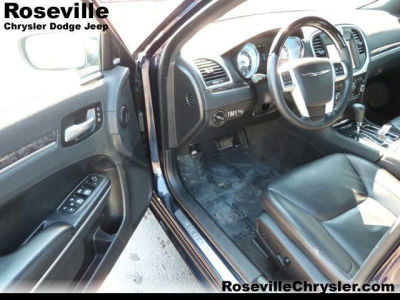 2012 Chrysler 300C  Base