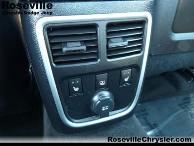 2012 Chrysler 300C  Base