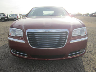 2012 Chrysler 300C  Base