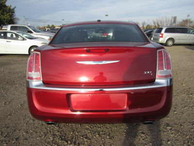 2012 Chrysler 300C  Base