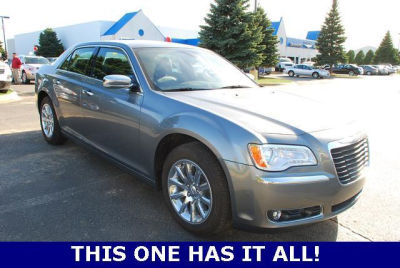 2011 Chrysler 300C Base