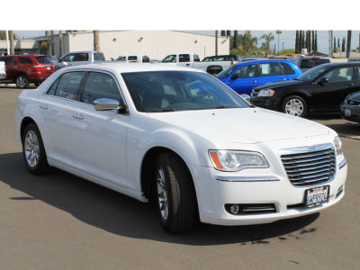 2012 Chrysler 300C  Base