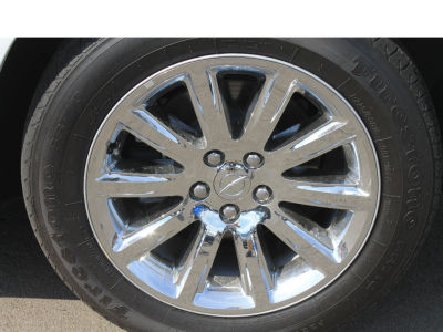 2012 Chrysler 300C  Base