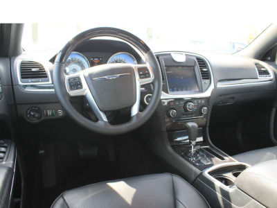 2012 Chrysler 300C  Base